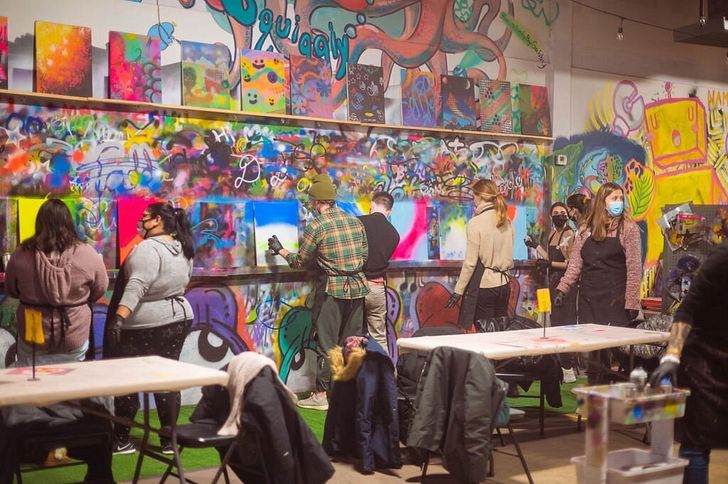 Chicago BYOB Spray Paint n Sip Class - Image 6