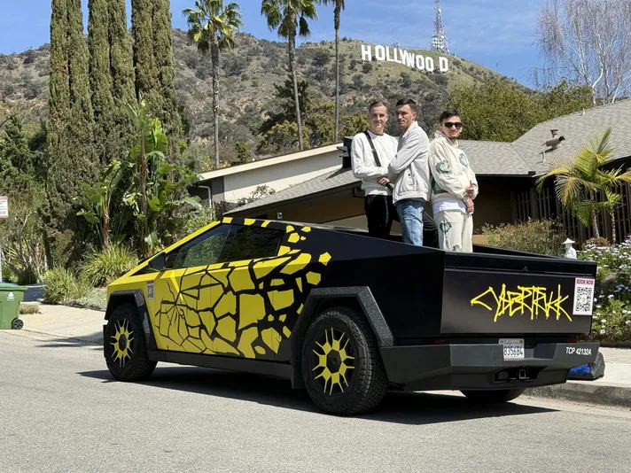 Ride or Drive a Cybertruck: 30-Minute Hollywood Sign Viewpoint Tour