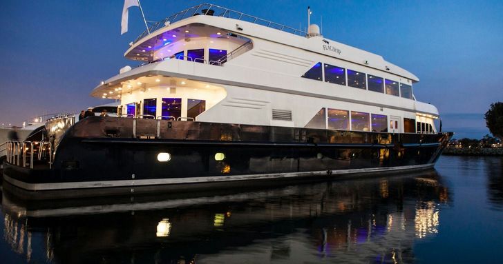 San Diego Harbor Saturday Dinner Cruise