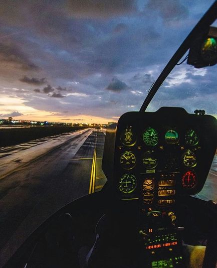 Learn to Fly an R44 Helicopter in Los Angeles - Image 3
