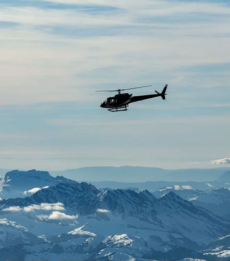 Private Ultimate Seattle Helicopter Tour for Two - Image 5