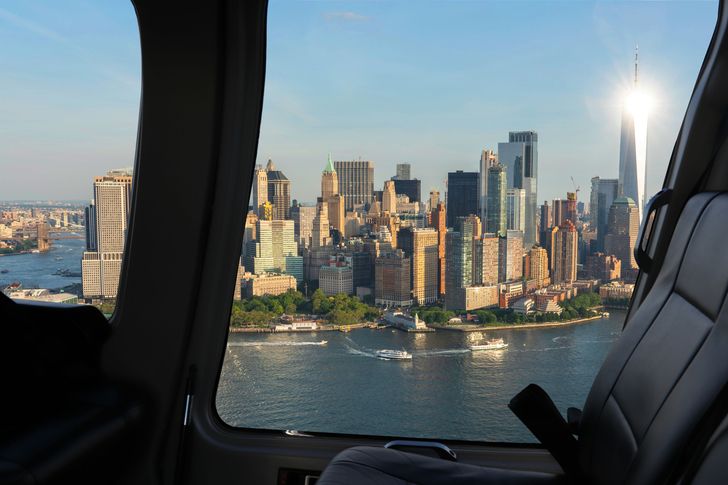 Private New Yorker Helicopter tour - Image 2