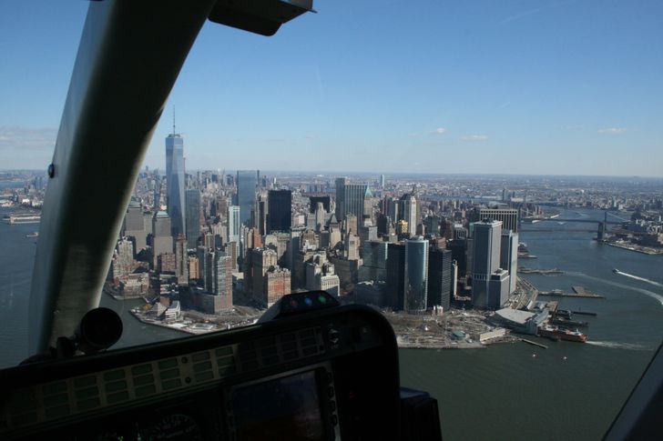City Skyline Helicopter Experience - Image 5