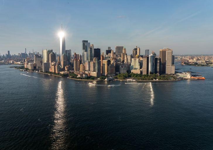 City Skyline Helicopter Experience - Image 2