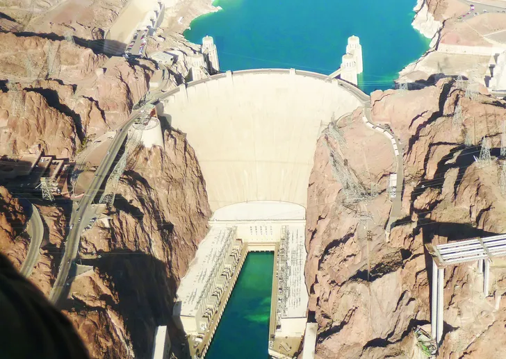 King of Canyons Helicopter Tour with Champagne