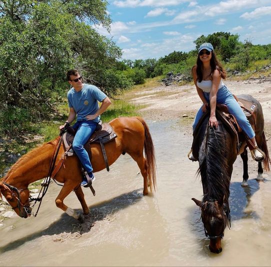 Austin Horseback Riding Ranch Experience