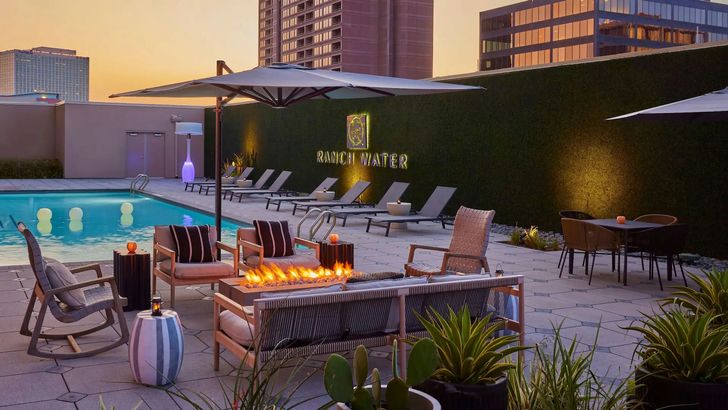 Houston Retreat: 2-Night Hotel Stay - Image 6