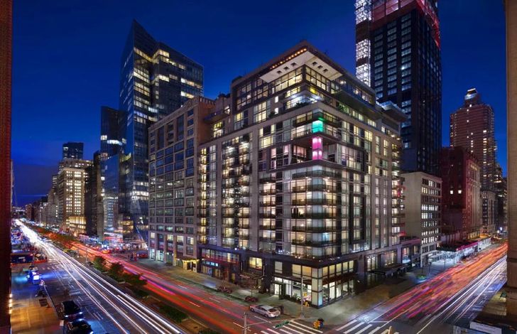 New York City Oasis: 1-Night Hotel Stay - Image 9