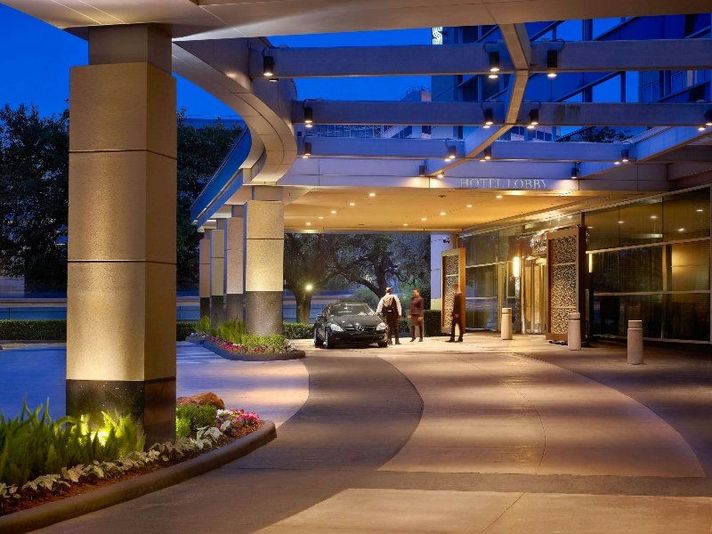 Houston Retreat: 2-Night Hotel Stay - Image 8