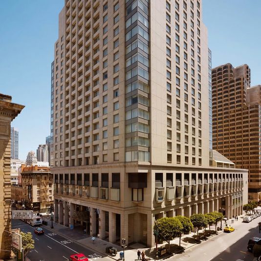 2 Nights in San Francisco + Michelin Dining Experience: Coastal Stays & Michelin Stars - Image 2