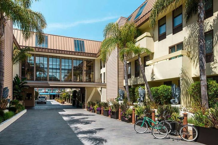 San Francisco Serenity: 1-Night Hotel Experience - Image 5