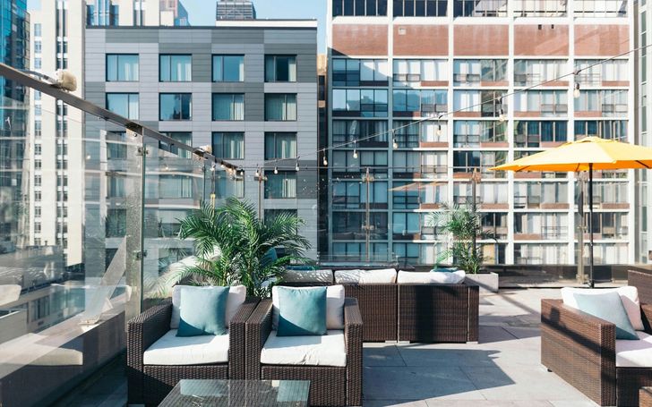Chicago Charm: 2-Night Hotel Experience - Image 2
