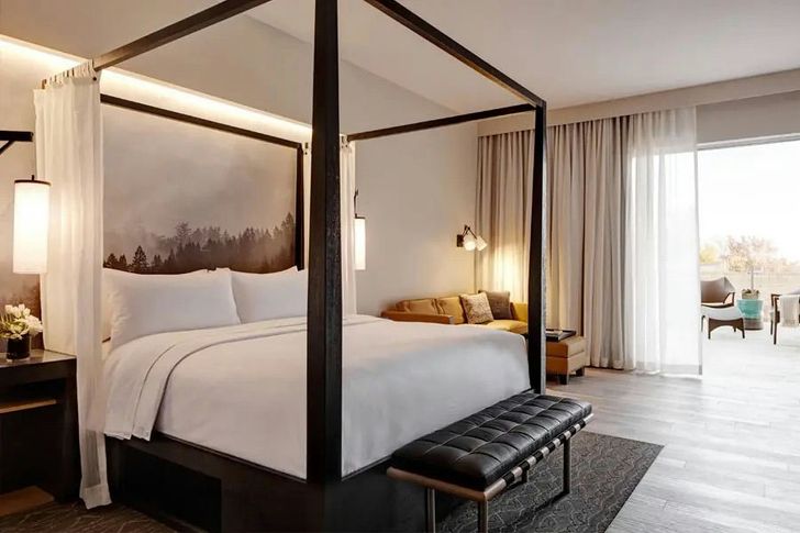 Napa Valley Escape: 1-Night Wine Country Getaway - Image 13