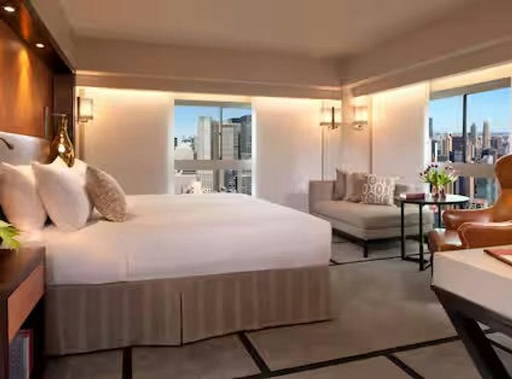 Romantic Escape in the City: 2-Night NYC Stay - Image 12