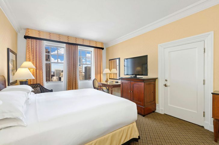 Hotel California: 2-Night Hotel Getaway - Image 15