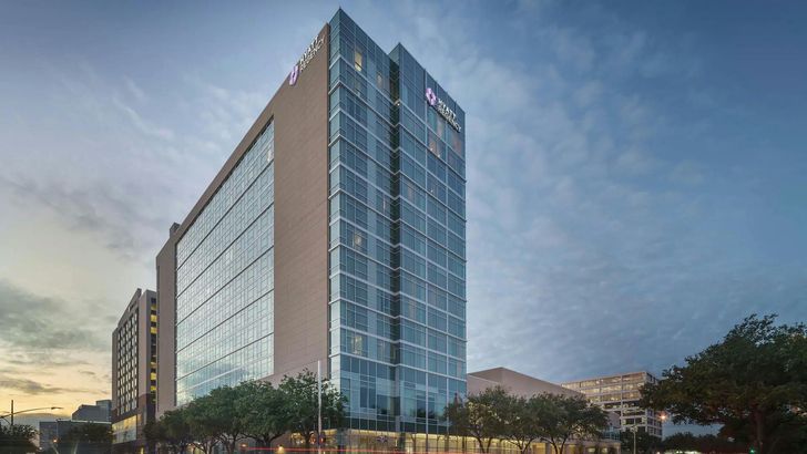 Houston Retreat: 1-Night Hotel Stay - Image 5