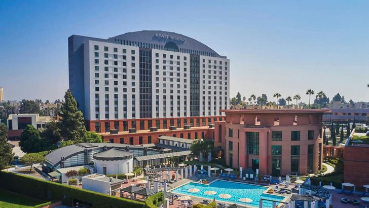 San Diego Serenity: 1-Night Hotel Getaway - Image 7