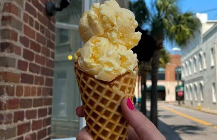Charleston French Quarter Food Tour - Image 2