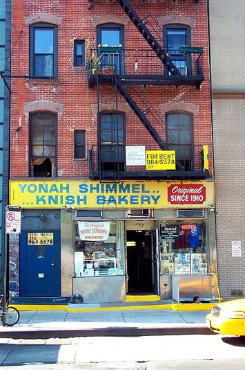 Immigrant New York Food Tour: Lower East Side, Chinatown & Little Italy - Image 2