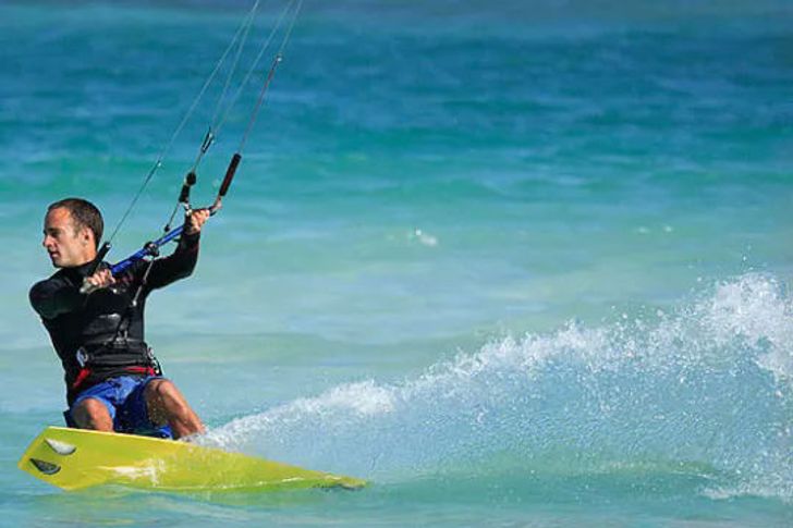 Maui Kiteboarding Lesson - Image 2