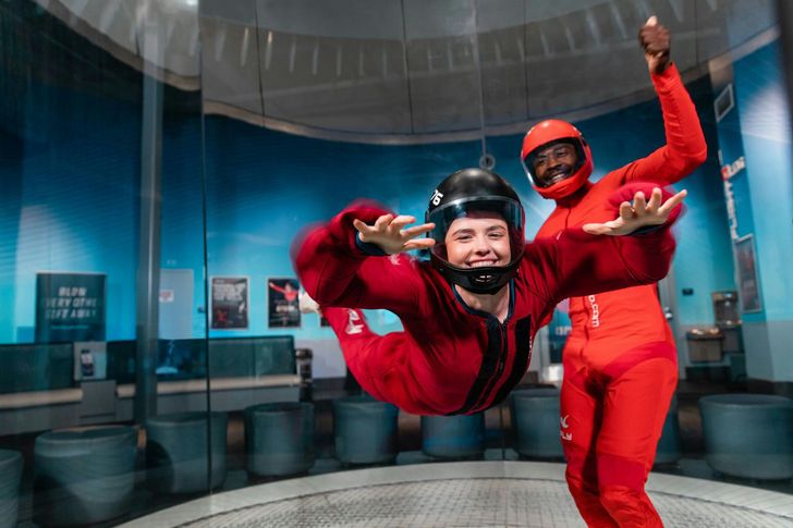 iFLY Indoor Skydiving in San Diego - Image 3