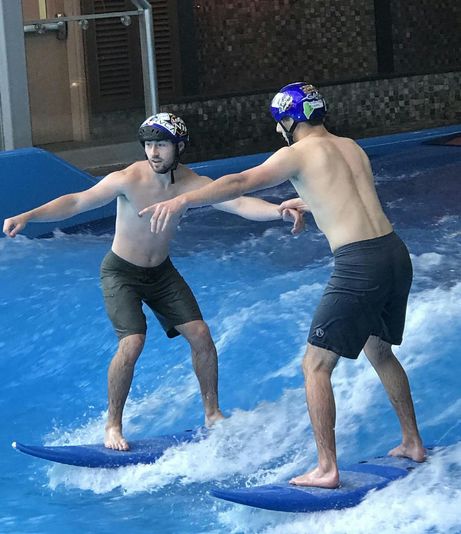 Indoor Surfing - Image 3
