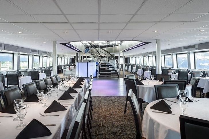 Signature Dinner Cruise in Philadelphia - Image 2