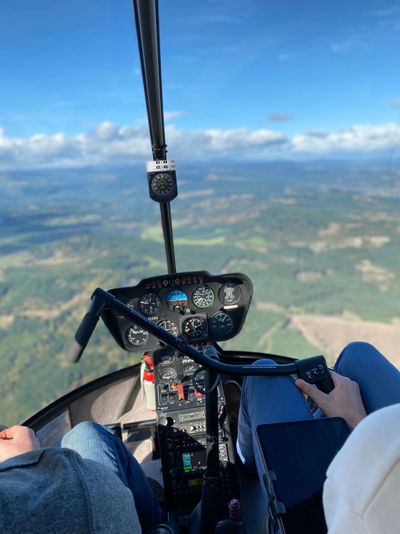 Learn to Fly an R22 Helicopter near Portland - Image 3