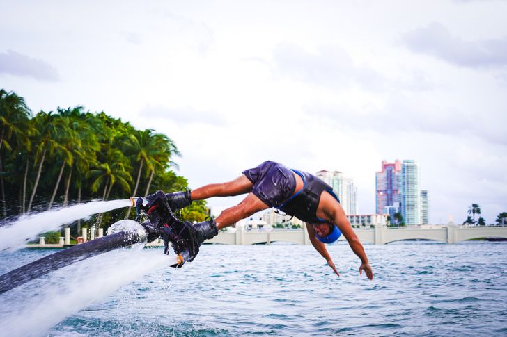 Learn how to Flyboard - Image 3