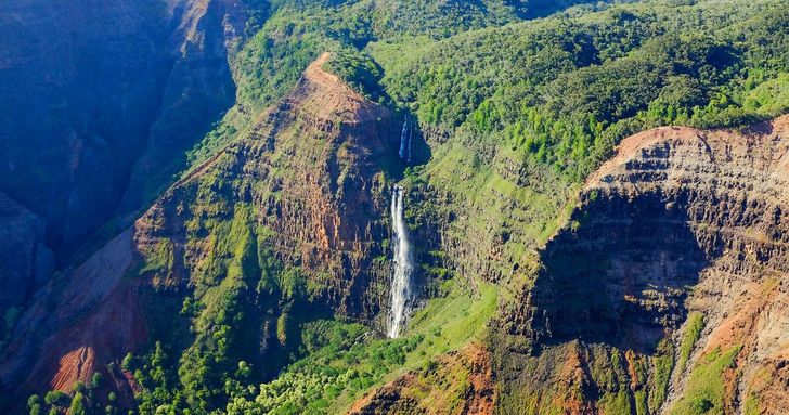 Kaua'i & Ni'ihau Airplane Tour