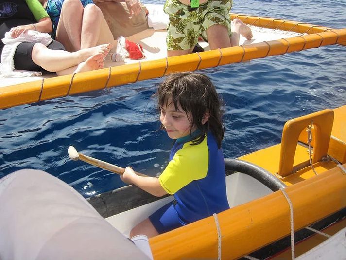 Hawaiian Outrigger Canoe Sail with Snorkeling - Image 3