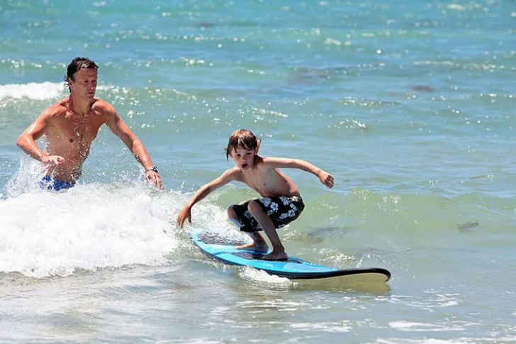 Maui Surfing Lesson - Image 2