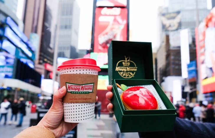 NYC Iconic Times Square Donut Tour - Image 3