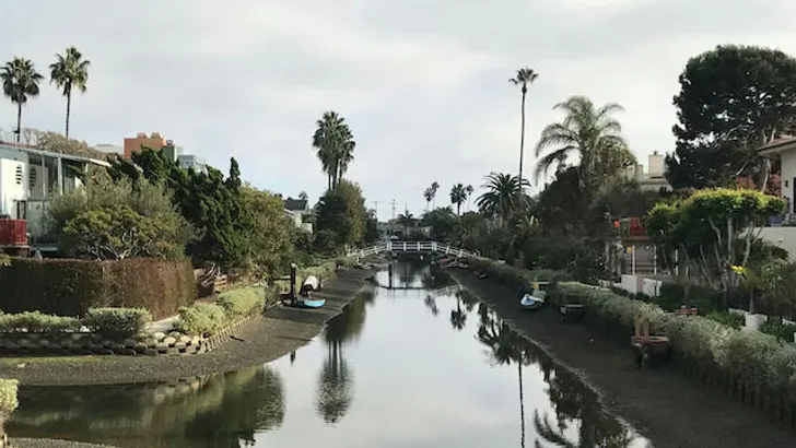 Venice Boardwalk Exploration Game