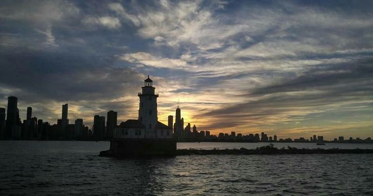 Chicago Tall Ship Skyline Sail - Image 4