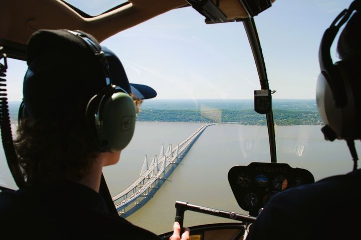 Learn to Fly an R44 Helicopter in New York - Image 5