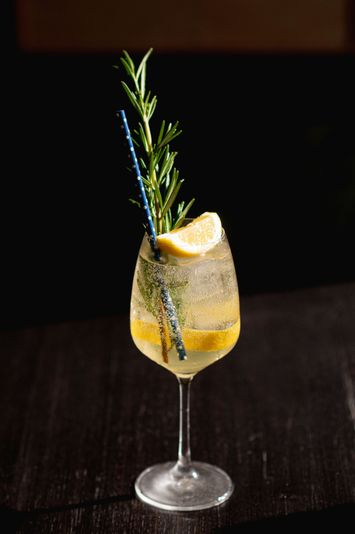 Botanical Cocktail Making Class in NYC - Image 7
