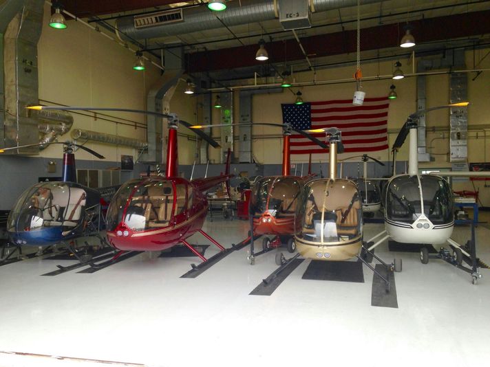 Learn to Fly a Robinson R22 Helicopter in Las Vegas - Image 6