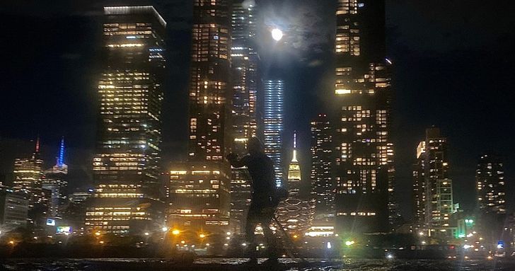 NYC After Dark Kayak Tour - Image 2