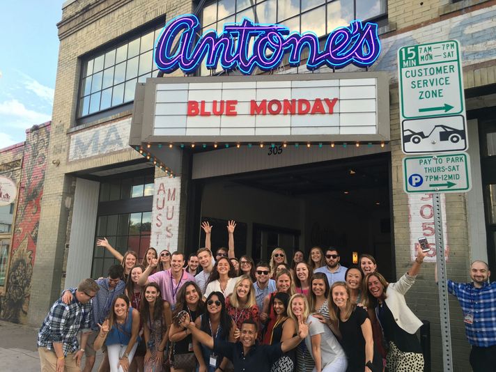 Austin Hot Spots Live Music Crawl with BYOB - Image 5