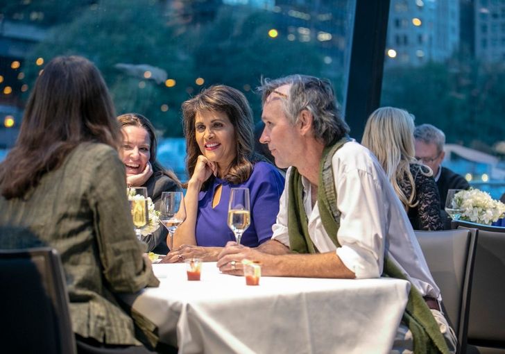 Saturday Odyssey Premier Dinner Cruise on the Chicago River - Image 3