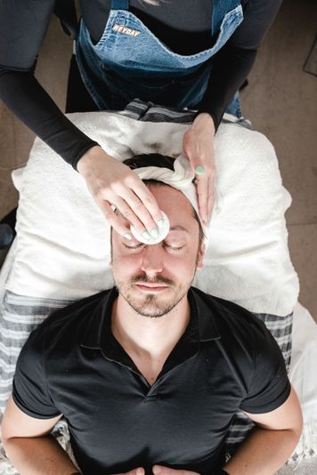 Heyday Personalized Facial with Professional Peel - Image 5