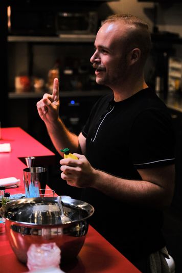 Hands On Los Angeles Mixology Class - Image 6