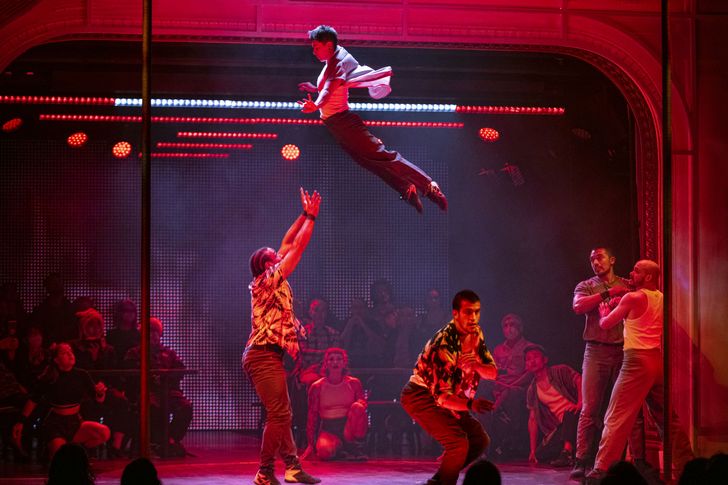 Club Fugazi Acrobatic Show - Dear San Francisco with Drinks & Dessert