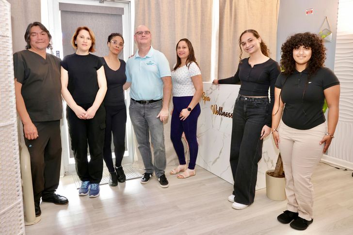 Couples Traditional Massage Instruction Workshop in Palm Beach - Image 4