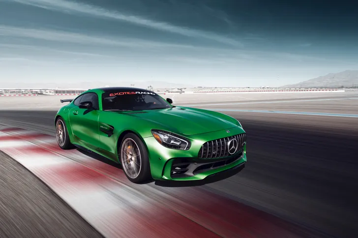 Race a Mercedes AMG GTR in Las Vegas
