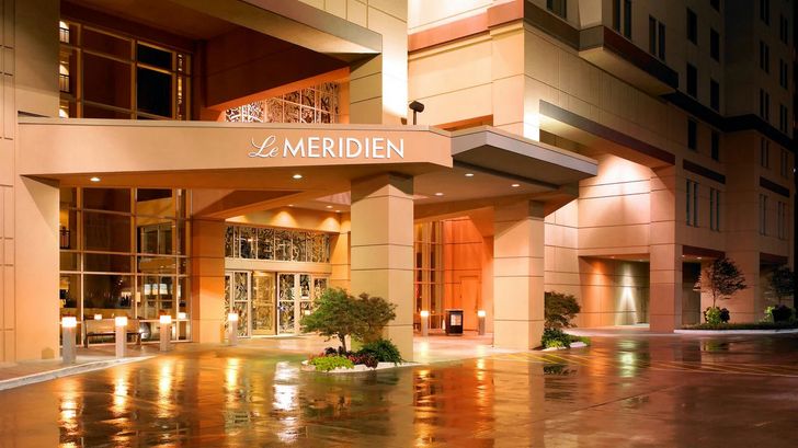 Dallas Dream: One-Night Hotel Experience - Image 5