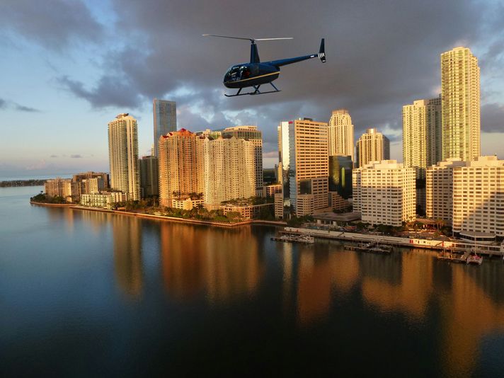 Private Ultimate Miami Helicopter Tour at Sunset - Image 5