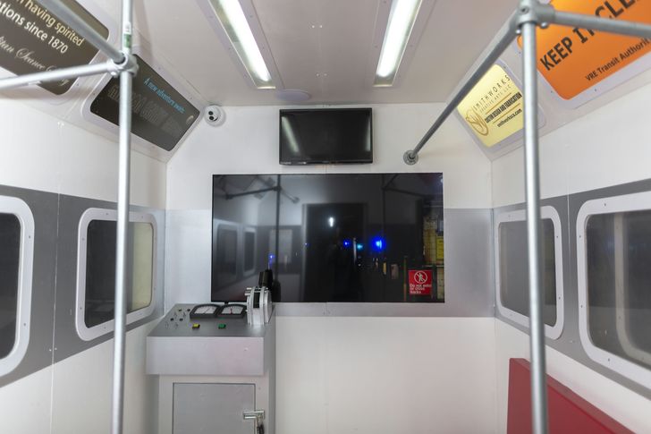 Runaway Subway Train Escape Room - Image 3