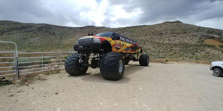 Drive a Monster Truck - Image 3